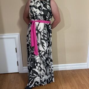 ELIZA J pleated maxi dress